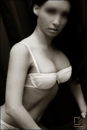 Follow Escort21 on Twitter