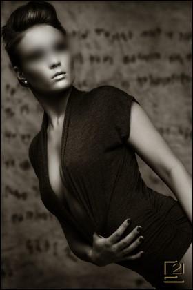 Follow Escort21 on Twitter